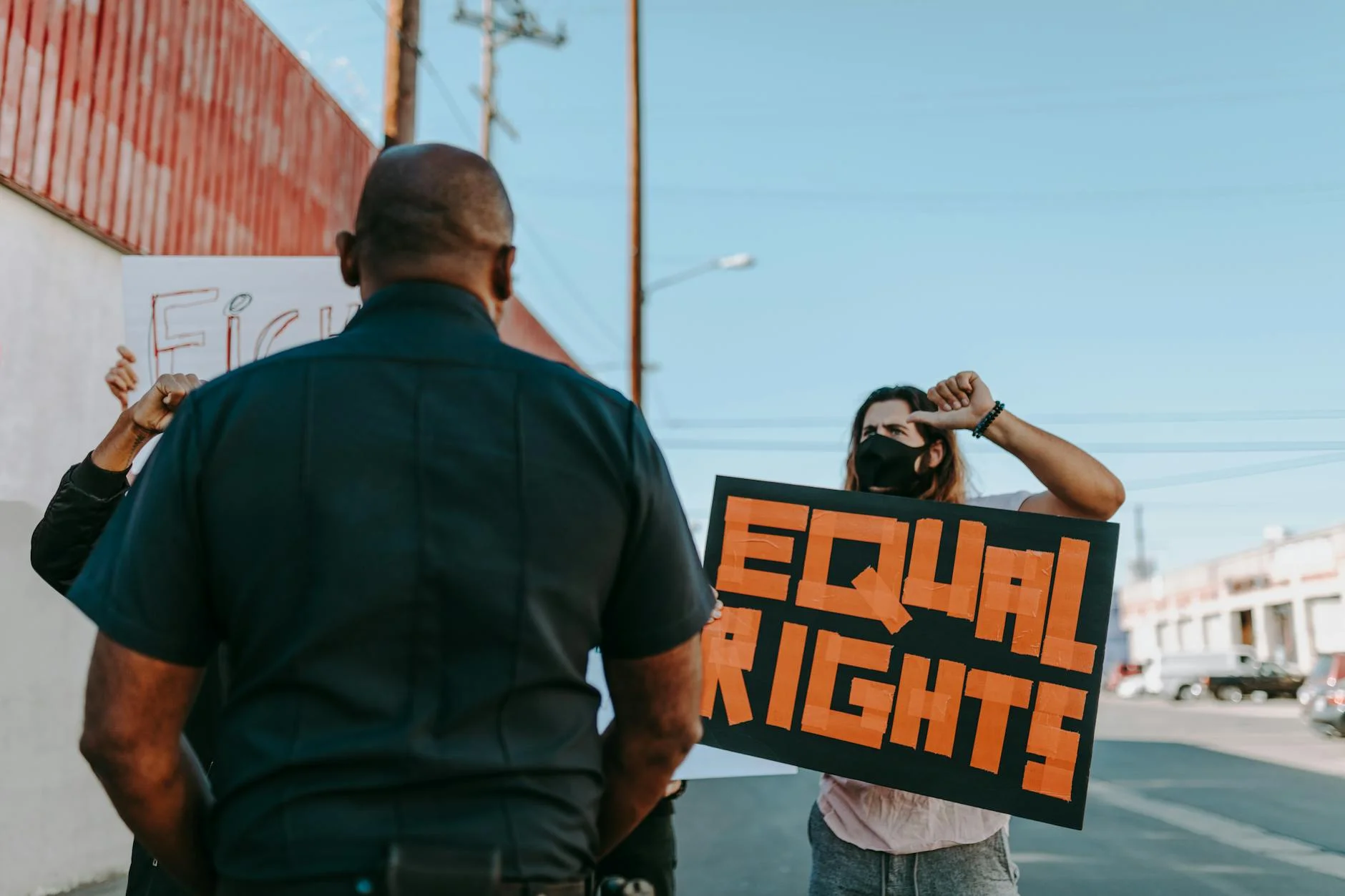 AI Wage Erosion Threatens Jobs